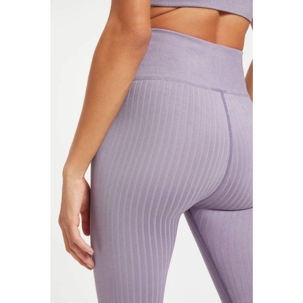 NWT - Good American Jeans Clean Seamless Leggings - Dusty Rose - Picture 3 of 5